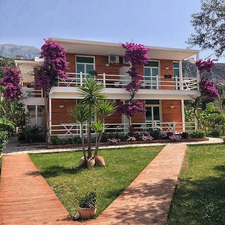 Hotel Jon Dhermi Ngoại thất bức ảnh